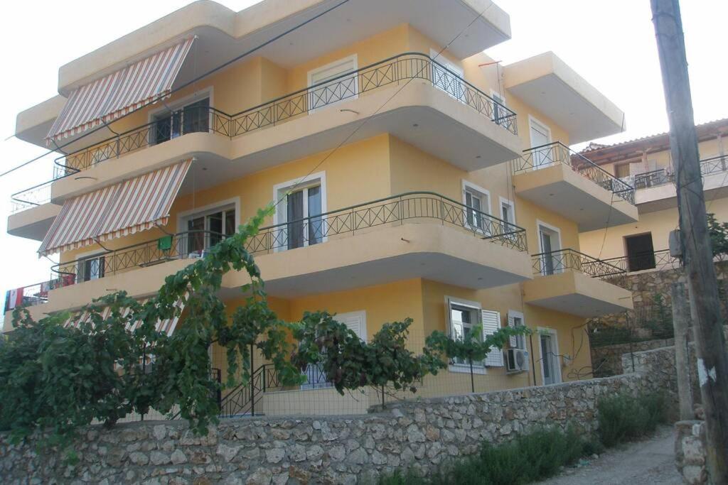 Lina'S Apartment Himarë Exteriér fotografie